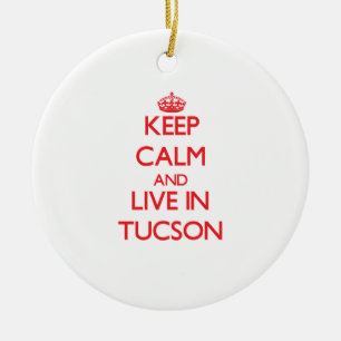 Ornement Rond En Céramique Gardez le calme et habitez dans Tucson