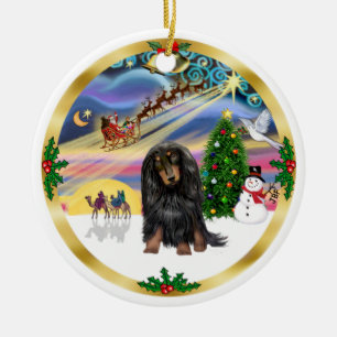 Ornement Rond En Céramique Magie de Noël - Long Haired (BT) Dachshund