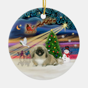 Ornement Rond En Céramique Magie de Noël - Pékinois (sable clair)
