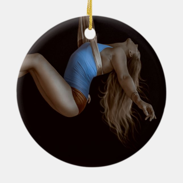 Ornement Rond En Céramique Magnifique performeuse de soie aérienne suspendue (Dos)