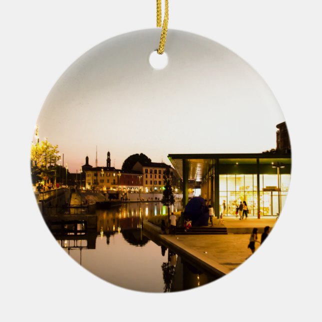 Ornement Rond En Céramique Milan donnant sur le canal (Devant)