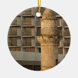 Ornement Rond En Céramique Minaret de la mosquée de Jama al-Bahr en bord de m