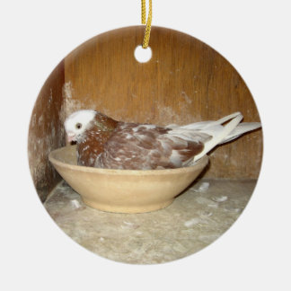 Ornement Rond En Céramique Pigeon en son ornement de cuvette de nid