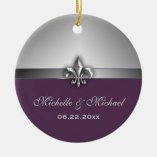 Ornement Rond En Céramique Purple Fleur de Lis argenté personnalisé