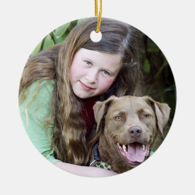 Ornement T de Julia et de houx (Devant)