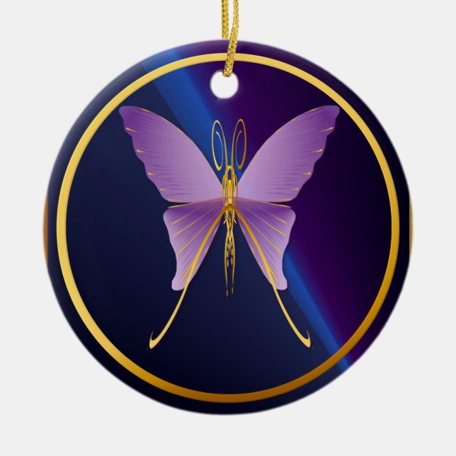 Ornements pourpres d'un grands papillon (Devant)