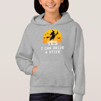 Oui ICan Drive A Stick T-Shirt Party Funny sorcièr