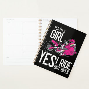 Oui je suis une fille oui je conduis un vélo tout 