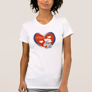 Ours d'infirmière avec le T-shirts et les cadeaux