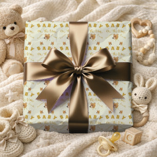 Ours en peluche avec papier cadeau Baby Shower crè