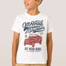 Outre du T-shirt du TAGLESS® des enfants de jeep