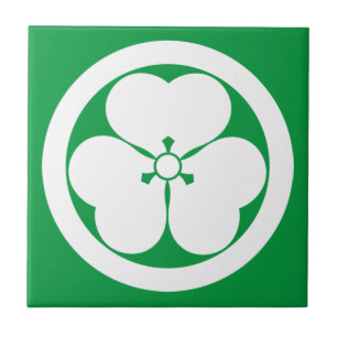 Oxalis dans un carreau de céramique en cercle