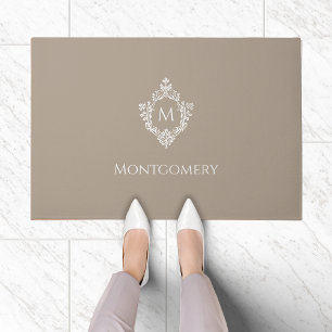 Paillasson Armoiries Taupe Neutres Monogramme et Nom Élégants