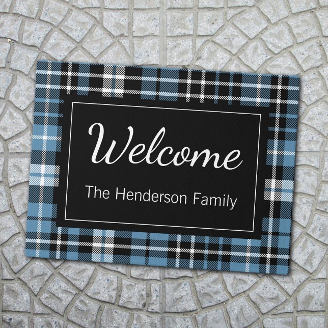 Paillasson Blue Plaid Welcome Monogramme Nom de famille Doorm (Créateur téléchargé)