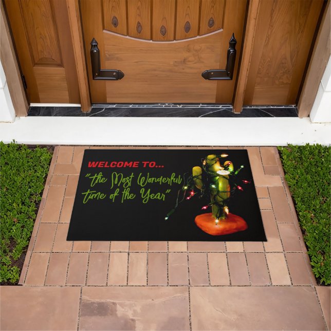 Paillasson Cactus Candle Wrapped in Christmas Lights (De plein air)