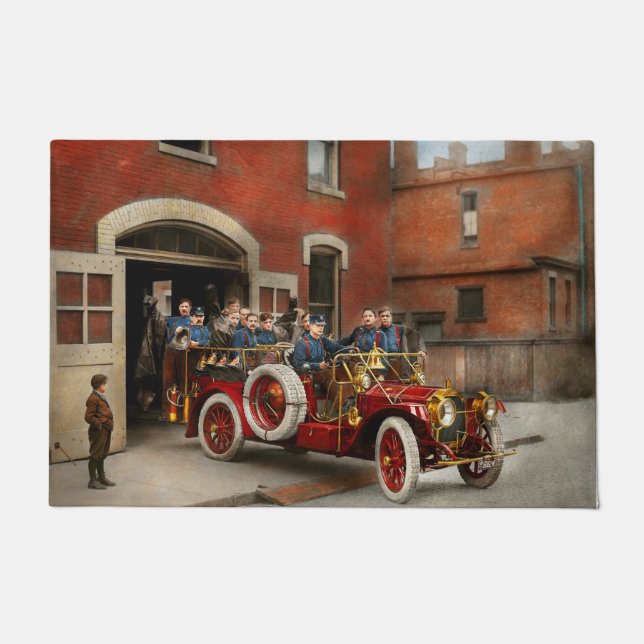 Paillasson Camion de pompiers - l'escadron 1911 de vol (Devant)