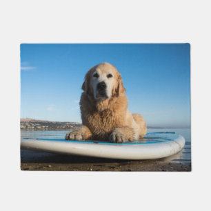 Paillasson Chien de golden retriever s'étendant sur un