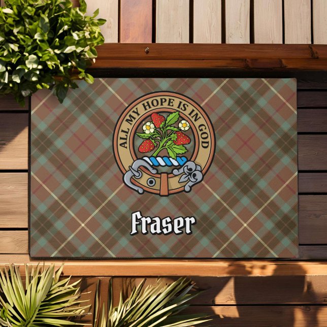 Paillasson Clan Fraser Crest sur le tartare de chasse Patinée (Créateur téléchargé)