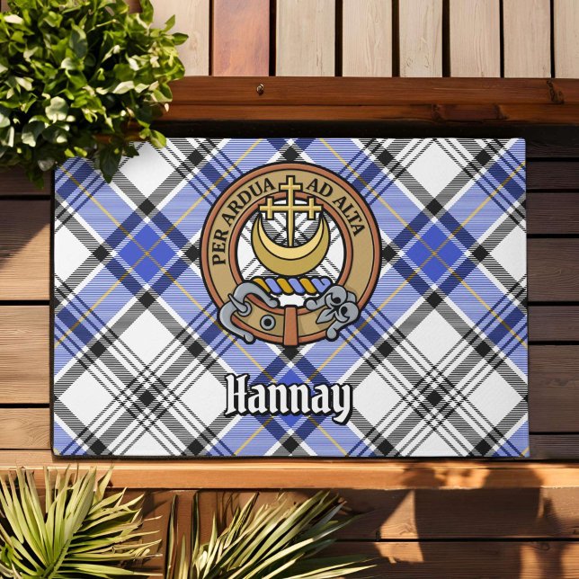 Paillasson Clan Hannay Crest sur Tartan (Créateur téléchargé)