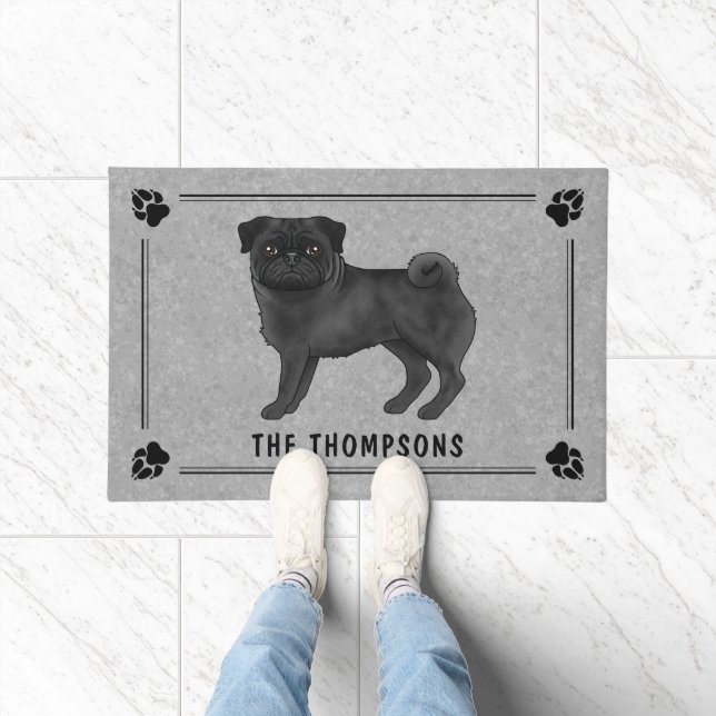 Paillasson Conception de dessin animé de mops noir mignon ave (Intérieur)