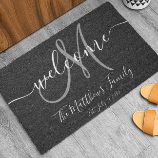 Paillasson Élégant noir gris monogramme Nom du script Mariage
