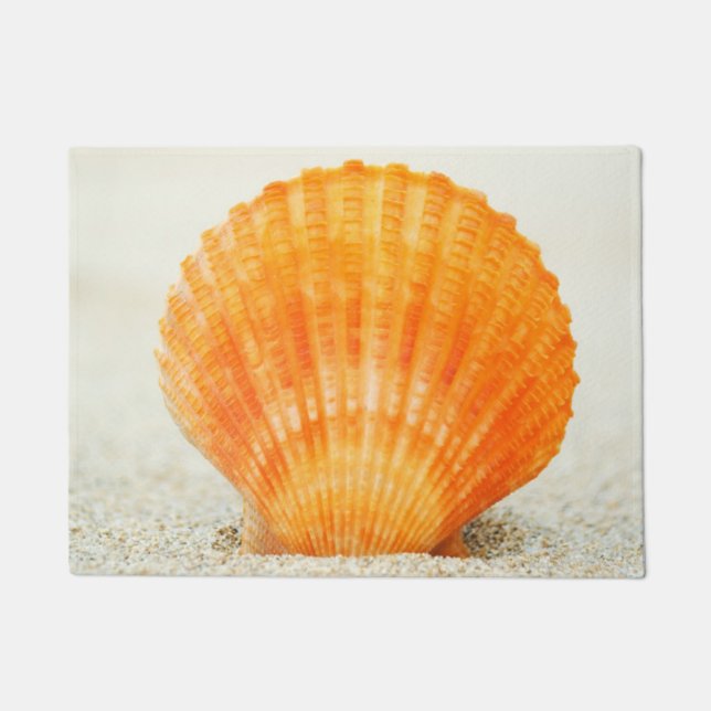 Paillasson Feston Shell orange se tenant droit en sable (Devant)