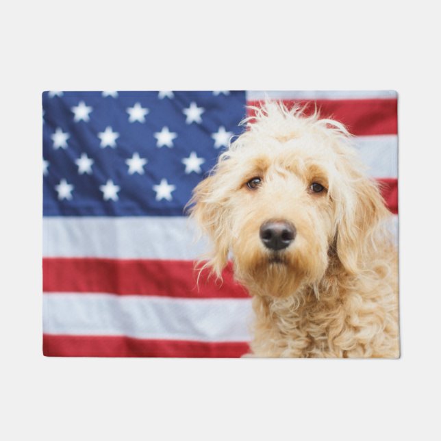 Paillasson Goldendoodle avec drapeau américain (Devant)