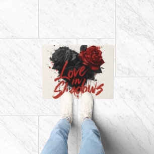 Paillasson Graphisme romantique foncé avec roses noires et ro
