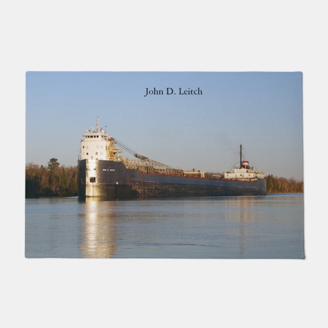 Paillasson John D. Leitch porte mag (Devant)