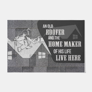 Paillasson Joli Un Vieux Toit Et La Fabriqueuse