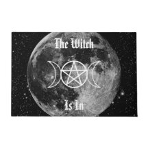 La Sorcière Est Dans