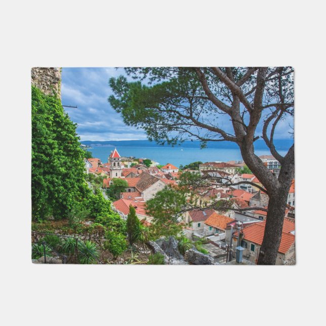 Paillasson La ville croate d'Omis. (Devant)