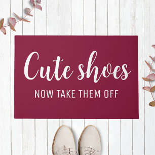 Paillasson Les Chaussures Mignonnes Maintenant Les Enlevez