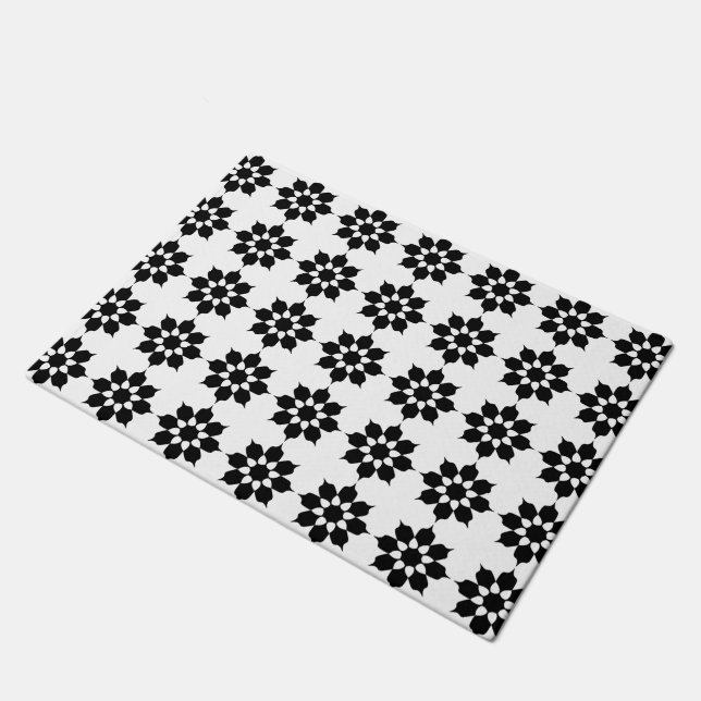 PAILLASSON MOTIF DE FLEURS NOIRES ET BLANCHES (Incliné)