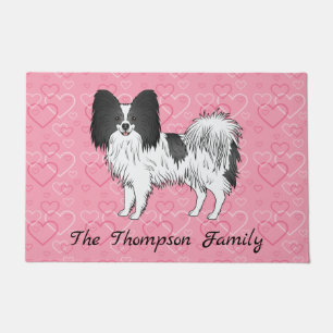 Paillasson Papillon noir et blanc Chien mignon sur des coeurs