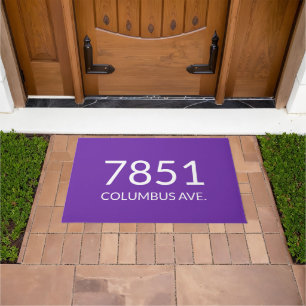 Paillasson Raisin violet minimaliste et mat de porte blanc é