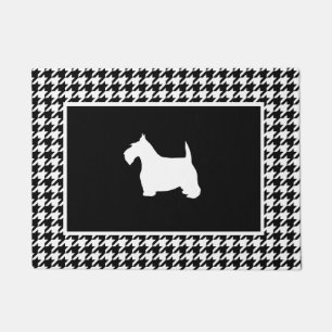 Paillasson Scottie blanc sur le pied-de-poule