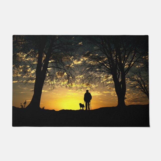 Paillasson Silhouette d'arbre de l'homme et du chien au couch (Devant)
