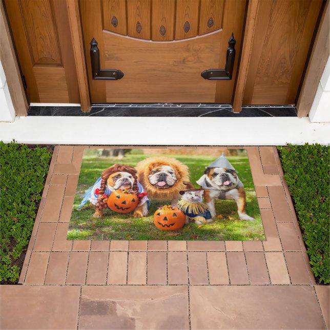 Paillasson Trois Bulldogs en costumes (De plein air)