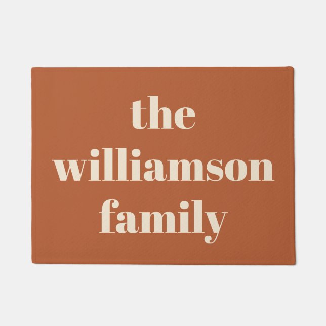 Paillasson Typographie moderne Nom personnalisé | Rouille (Devant)