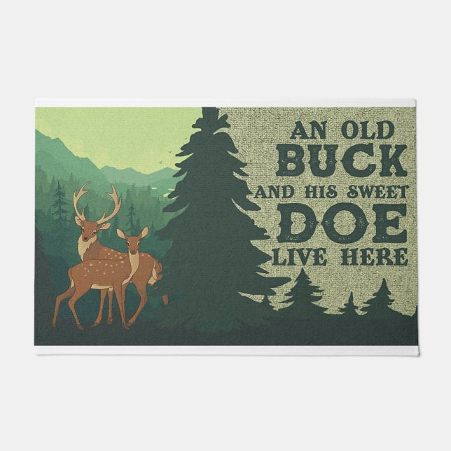 Paillasson Un Vieux Buck Et Sa Douce Vivent Ici (Devant)