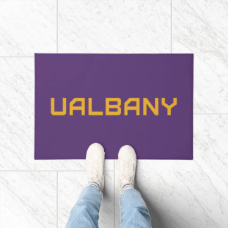 Paillasson Université de Albany Wordmark