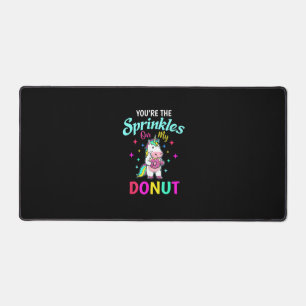 Paillettes de licorne mignonne sur votre beignet E