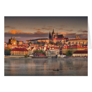 Palais de Prague Cathédrale St.Vitus dans le matin
