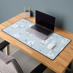 Pale Blue Pays style motif floral
