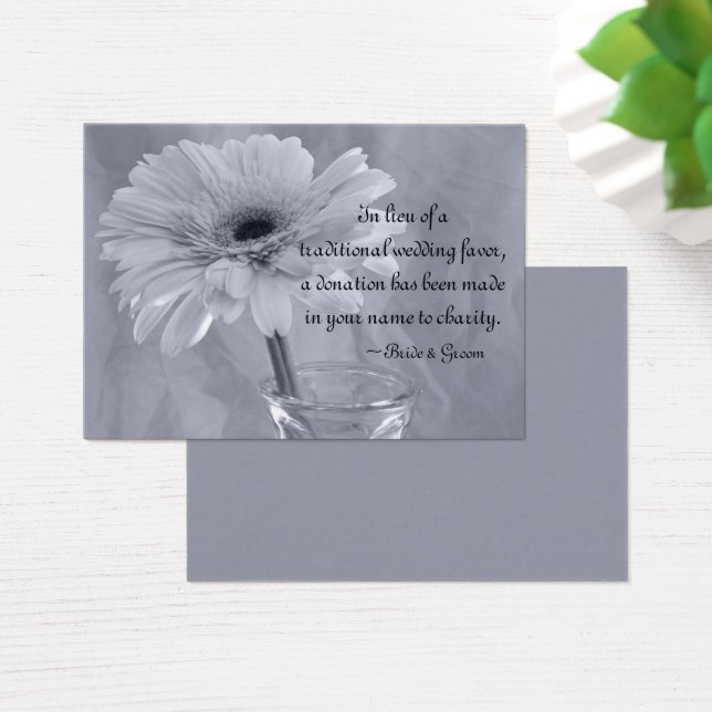 Pale Blue Tinted Daisy Mariage Charity Carte Favor (Bureau)