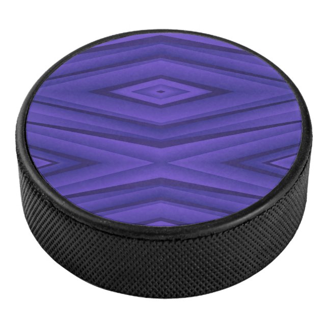 Palet De Hockey A hockey puck with a vibrant purple geometric  (3/4/2016 12:00:00 AM)