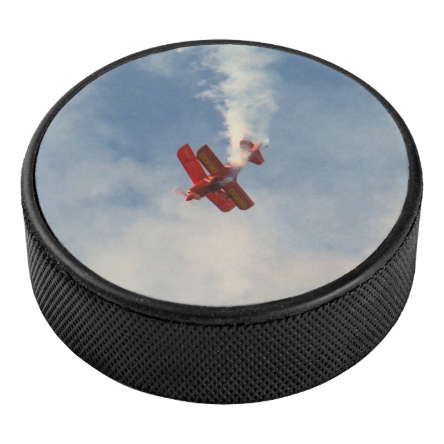 Palet De Hockey Airshow Stunt Biplane (3/4/2016 12:00:00 AM)