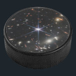 Palet De Hockey JWST James Webb Télescope Spatial Premières images<br><div class="desc">La prochaine génération de successeurs du télescope spatial Hubble, le télescope spatial James Webb de la NASA, est en poste et produit ses premières images en couleur utilisables du cosmos. Ils sont vraiment extraordinaires. Des milliers de galaxies, dont certaines avec leur lumière infrarouge qui nous atteint depuis le début de...</div>