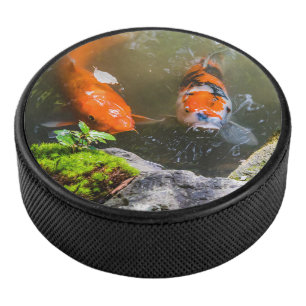 Palet De Hockey Poisson Koi dans un étang